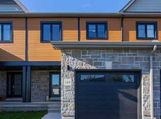 164 Saint Malo Pl, Russell, ON K0A 1W0
