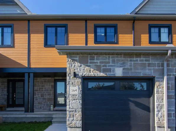 164 Saint Malo Pl, Russell, ON K0A 1W0