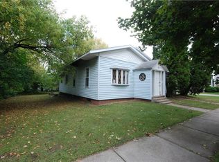 1009 Wilson Ave, Menomonie, WI 54751
