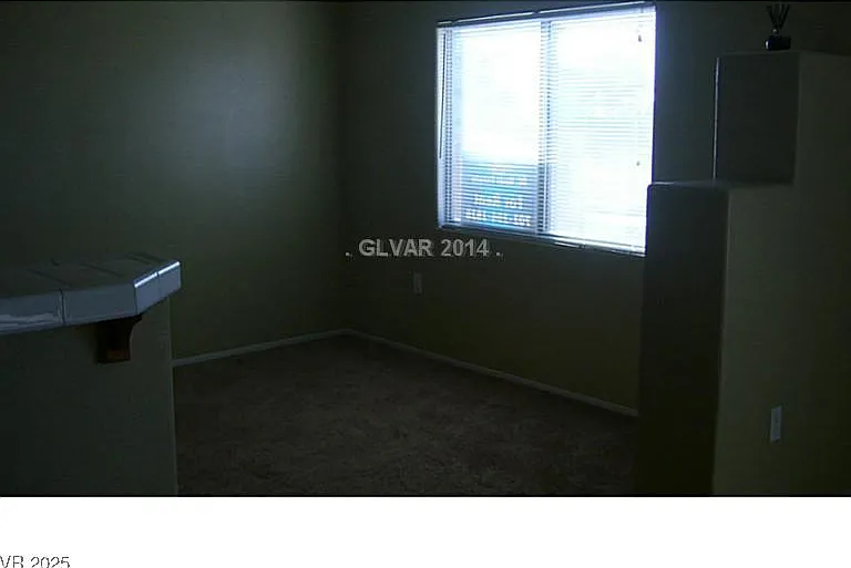2050 N Los Feliz St #168 — Photo 7