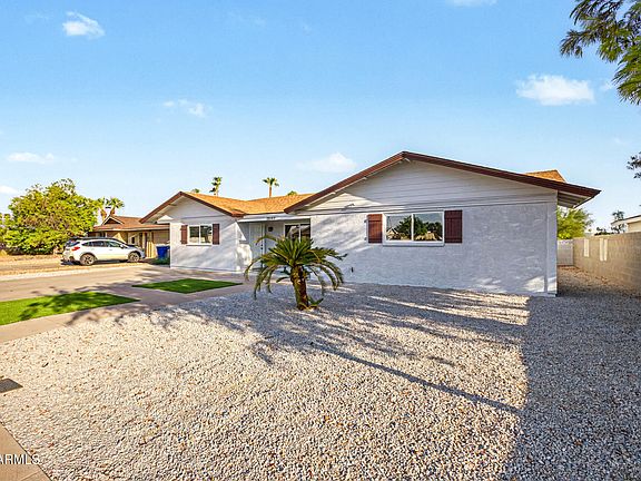 5th image of 1849 E LOMA VISTA Drive