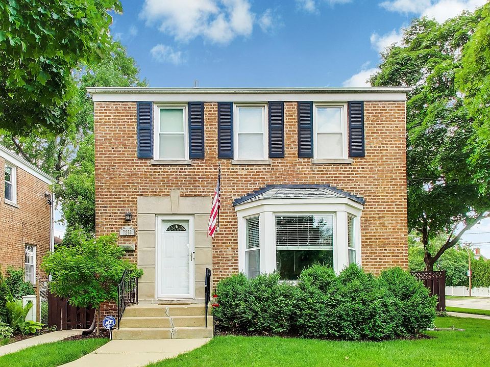 1st image of 7256 N Oketo Ave