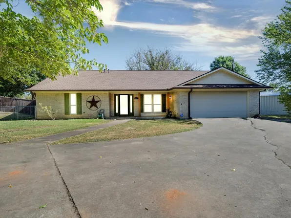 605 W Bells Blvd, Bells, TX 75414