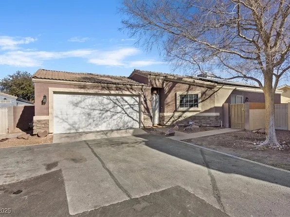 5184 Mineral Lake Dr, Las Vegas, NV 89122