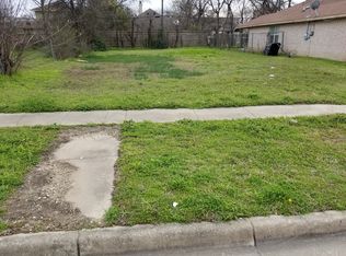 1132 E Broadway Ave, Fort Worth, TX 76104