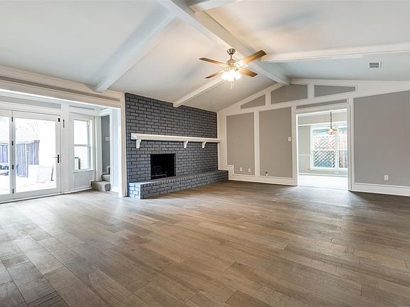 3rd image of 1704 Hearthstone Dr