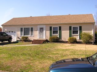 3220 Holly Ave, Colonial Heights, VA 23834