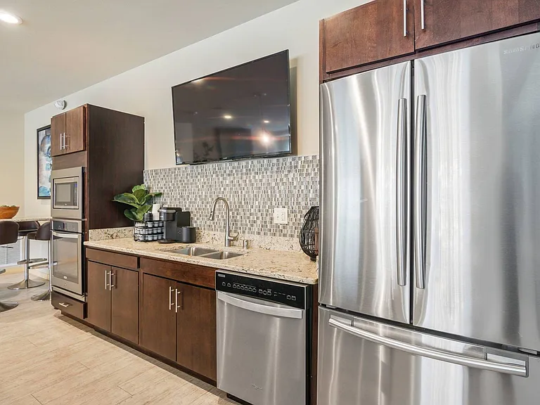 Elan Apartments Clubhouse