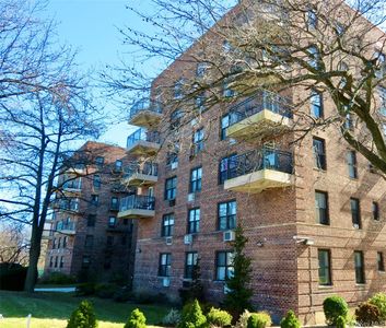 226-26 Union Turnpike #2J, Oakland Gardens, NY, 11364