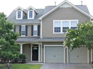 521 Front Ridge Dr, Cary, NC 27519