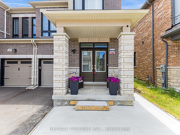 3rd image of 55 Singhampton Rd
