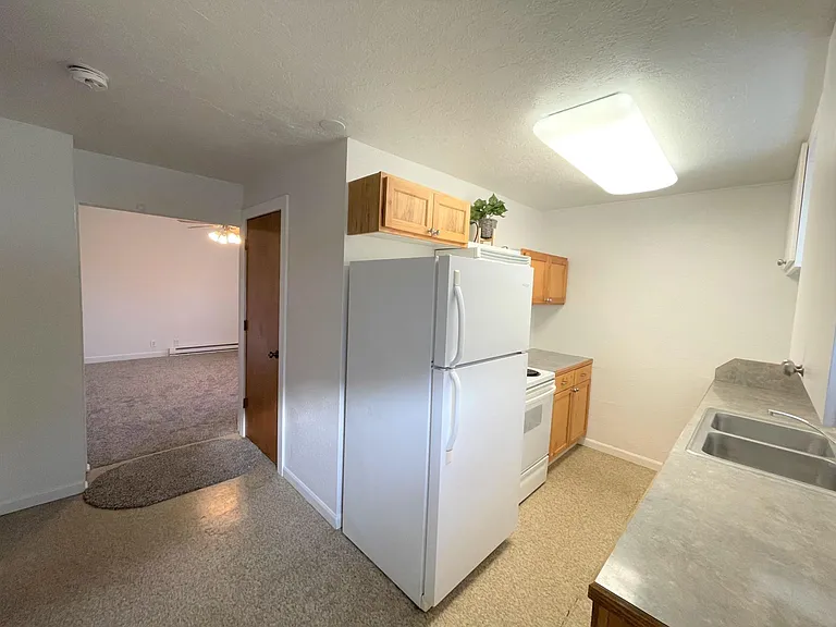 103 S Ivy St #3 — Photo 1