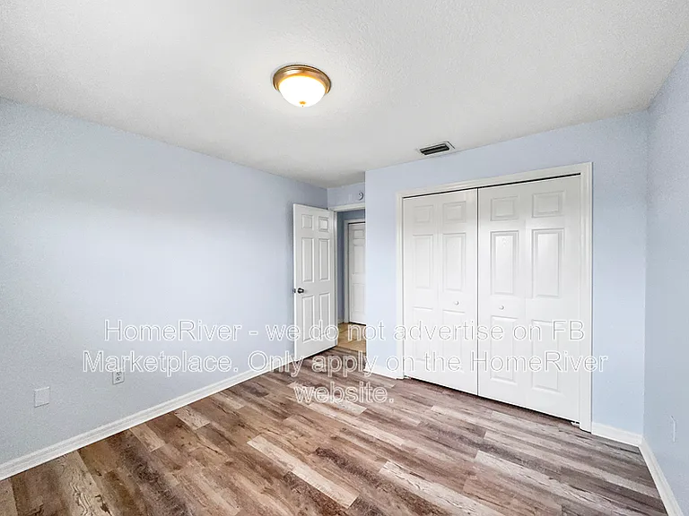 544 Flamingo Dr — Photo 10