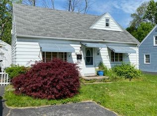 13 Alden Rd, Rochester, NY 14626