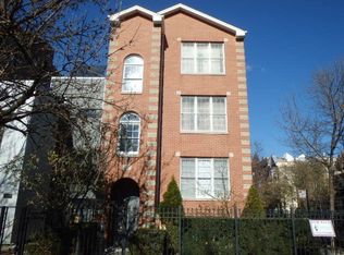 1400 W Ohio St APT 1, Chicago, IL 60642
