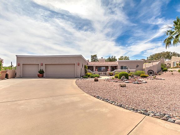 3rd image of 11410 N Cameron Ct