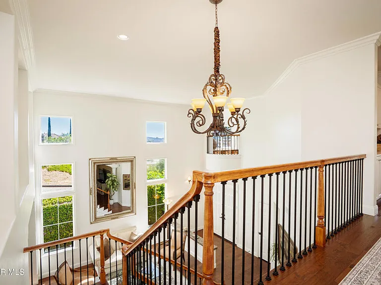 1004 Lambourne Pl — Photo 25