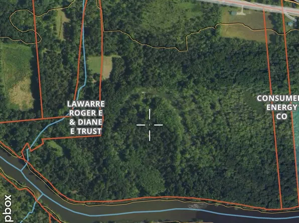 9103 W Bluewater Hwy, Saranac, MI 48881