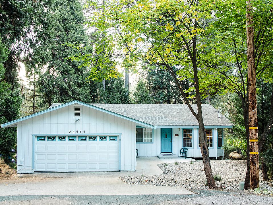 1st image of 26454 Luttrell Ct