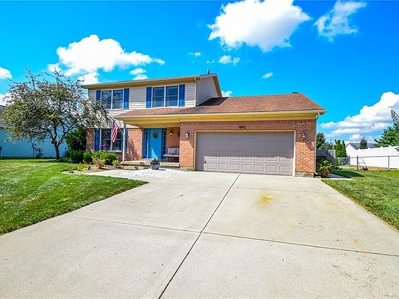 5th image of 1842 Harris Ln