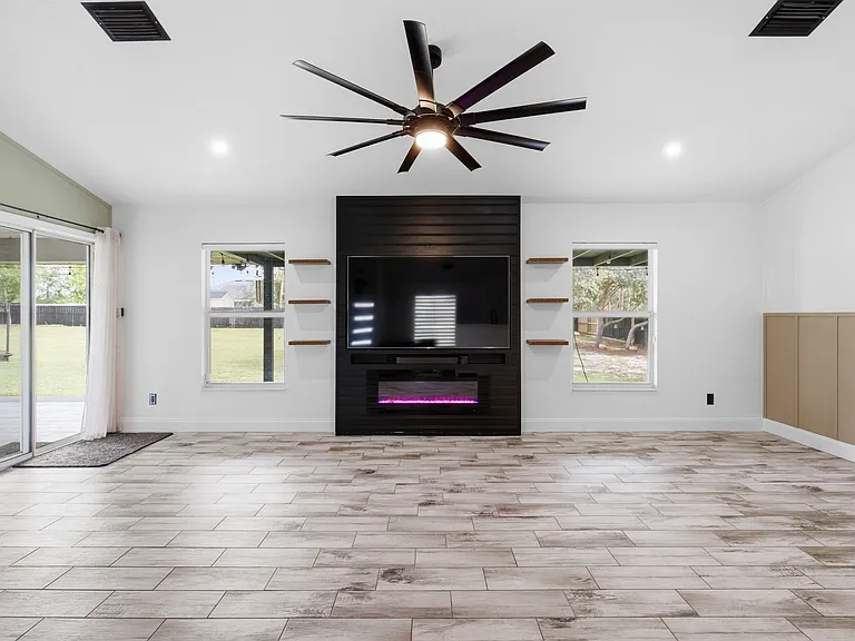 10924 SW 48th Ter — Photo 5
