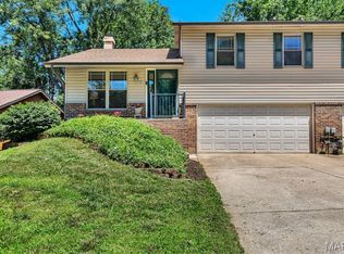 21 Telluride Dr, Saint Peters, MO 63376
