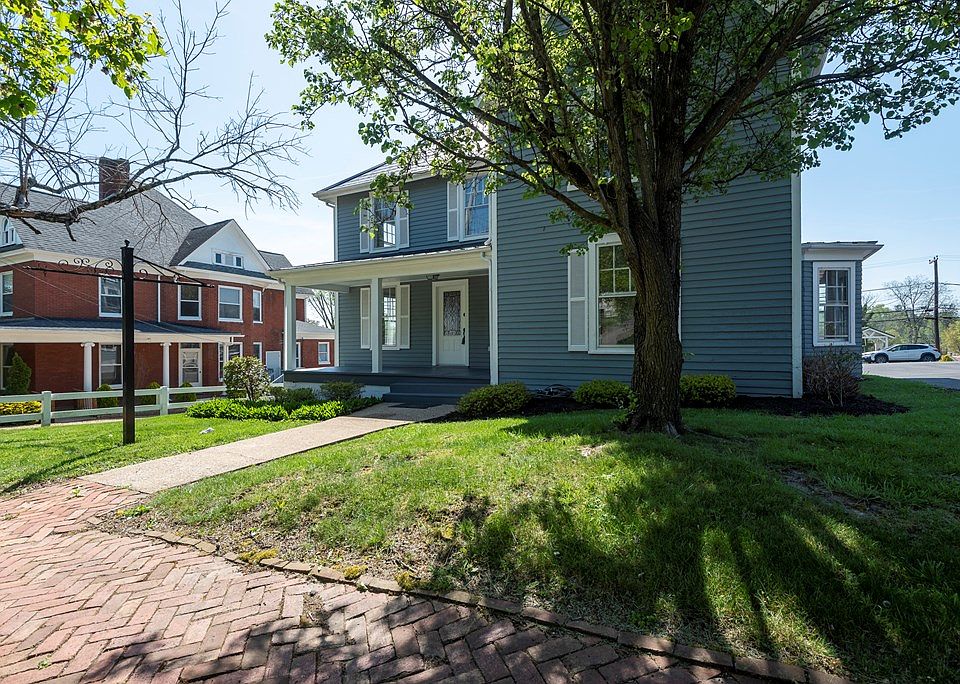 212 W Valley St, Abingdon, VA 24210 Zillow