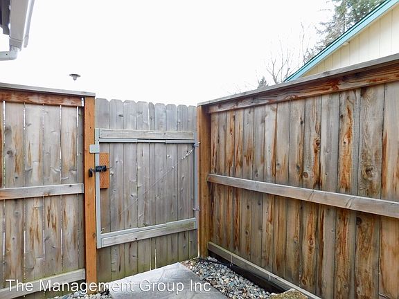 3rd image of 15108 SE 24th St