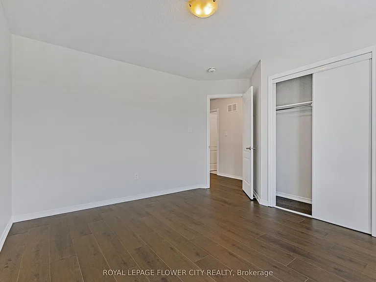 25 Munro Cir — Photo 37