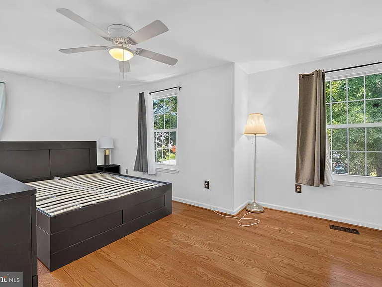 10522 Lime Tree Way — Photo 15