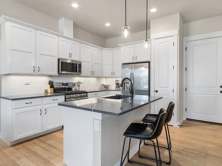 6241 Vernazza Way #3 — Photo 19