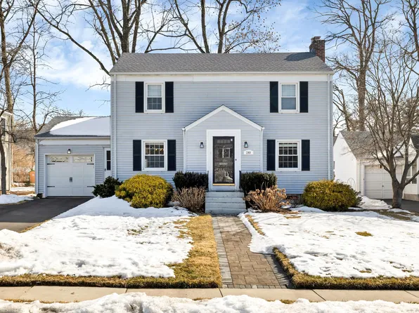 240 Ballard Drive, West Hartford, CT 06119