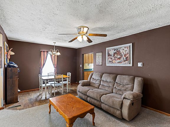 5th image of 710 Fairview Ave