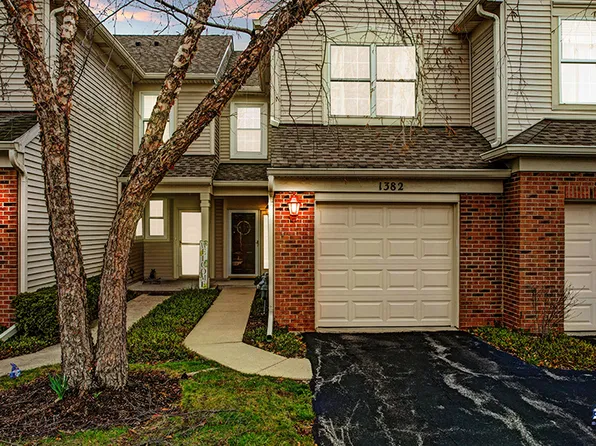 1382 Longchamps Ct Unit 1382, Grayslake, IL 60030