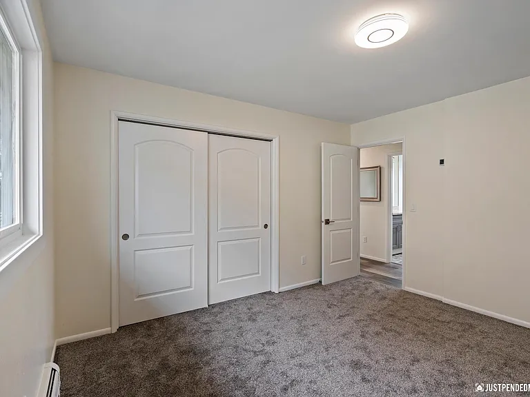 230 W 10th Ave — Photo 10