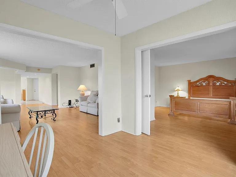 1605 Abaco Dr #M4 — Photo 22