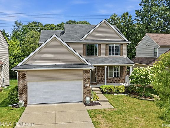 2nd image of 1636 Arbor View Ln