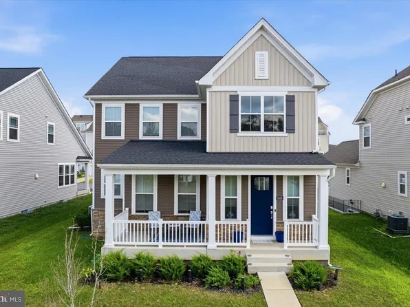 5688 Lewis Carroll Dr, White Plains, MD 20695