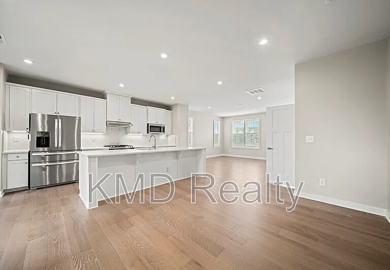 636 Crudent Rd — Photo 13