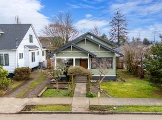 1511 3rd St, Tillamook, RI 97141