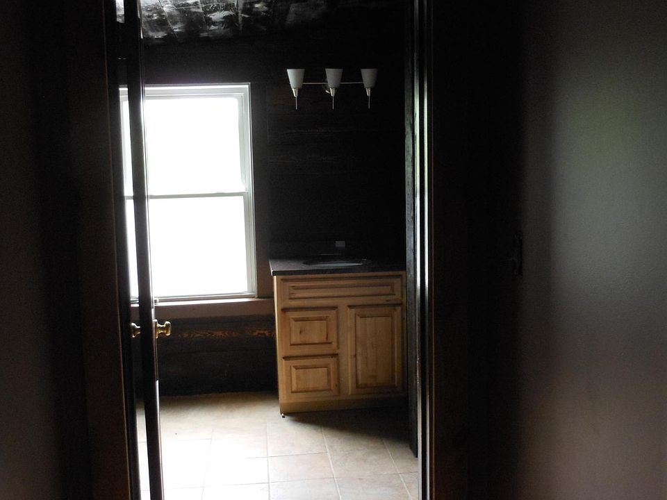 1st image of 2800 Euclid Ave
