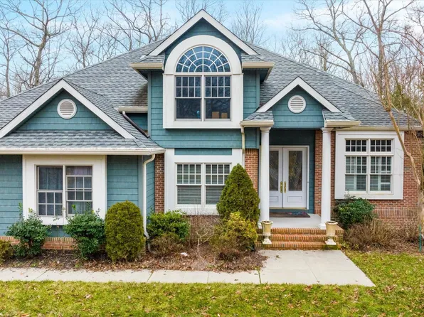 8 Mockingbird Ln, Woodbine, NJ 08270