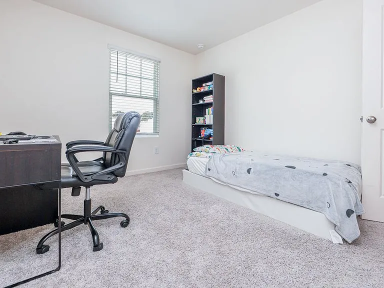 305 River Branch Way — Photo 18