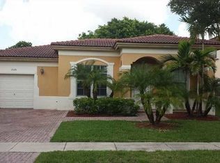 2120 NE 38th Rd, Homestead, FL 33033