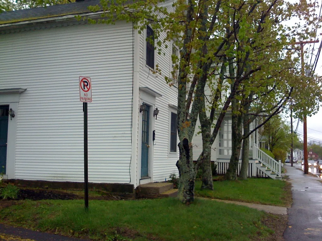 1 bed, 1100 sqft, $1,875 — Photo 3