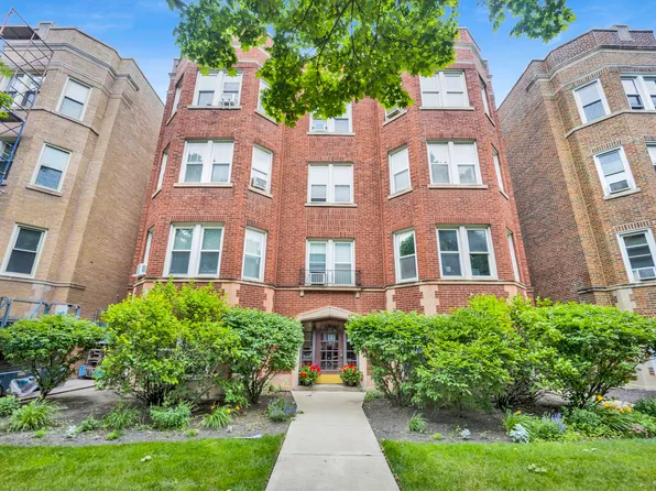 7352 Lake St APT 1E, River Forest, IL 60305
