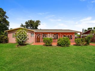 3207 49th Avenue Dr W, Bradenton, FL 34207