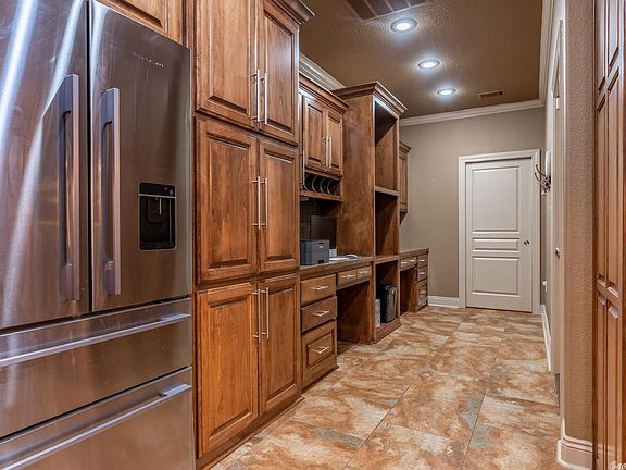 2nd image of 53 Mountain Terrace Cir
