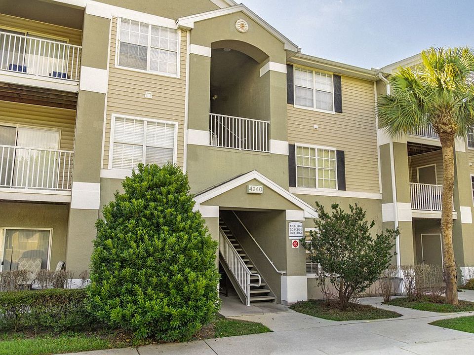 1st image of 4240 Summer Landing Dr APT 102