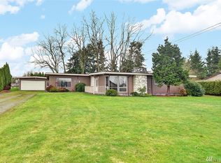 16694 Peterson Rd, Burlington, WA 98233